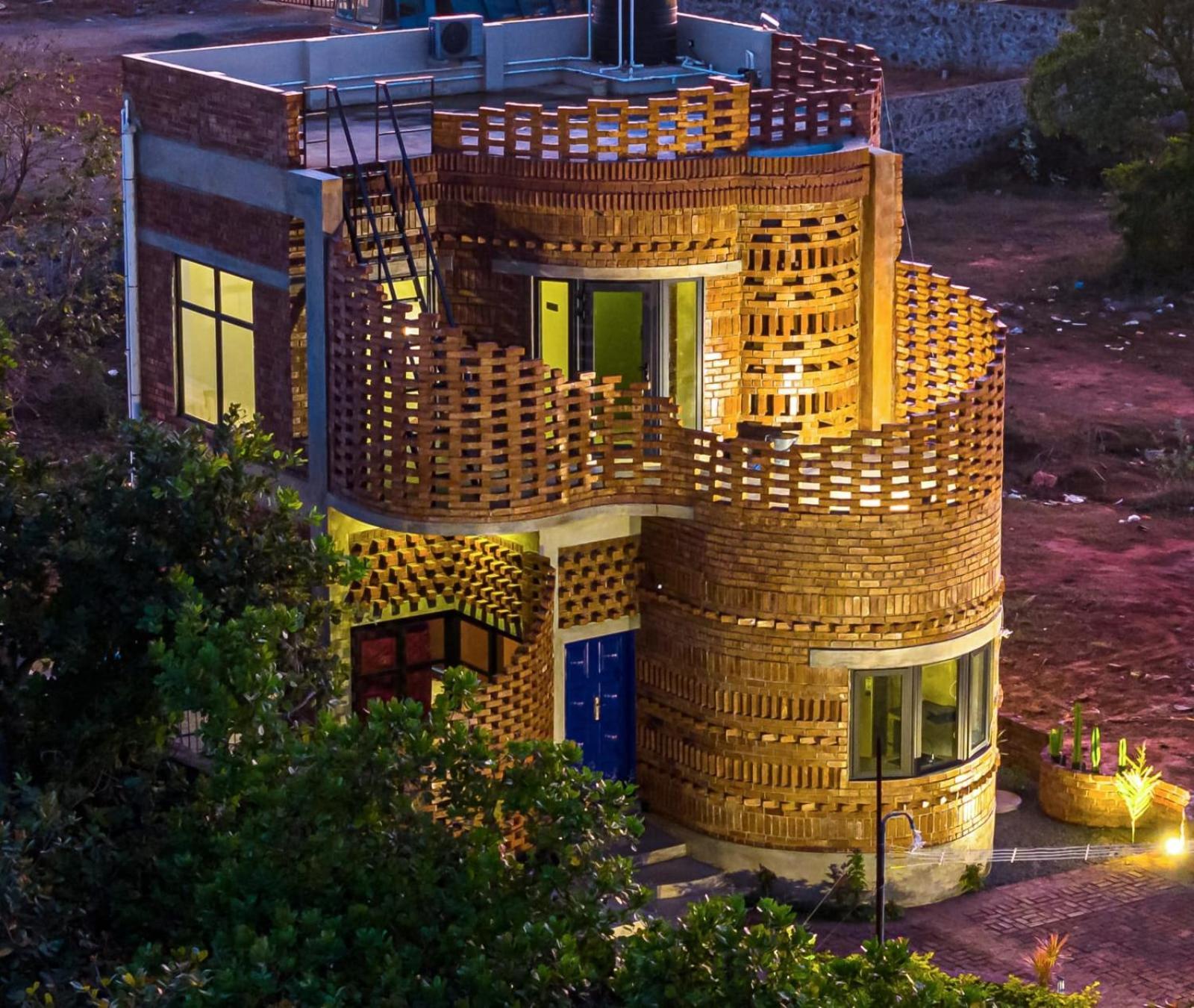 Pool Villa-House Of The Dancing Cactus Pondicherry Exteriör bild