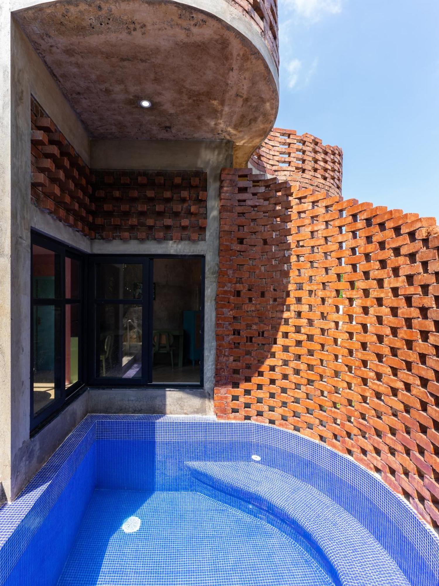 Pool Villa-House Of The Dancing Cactus Pondicherry Exteriör bild